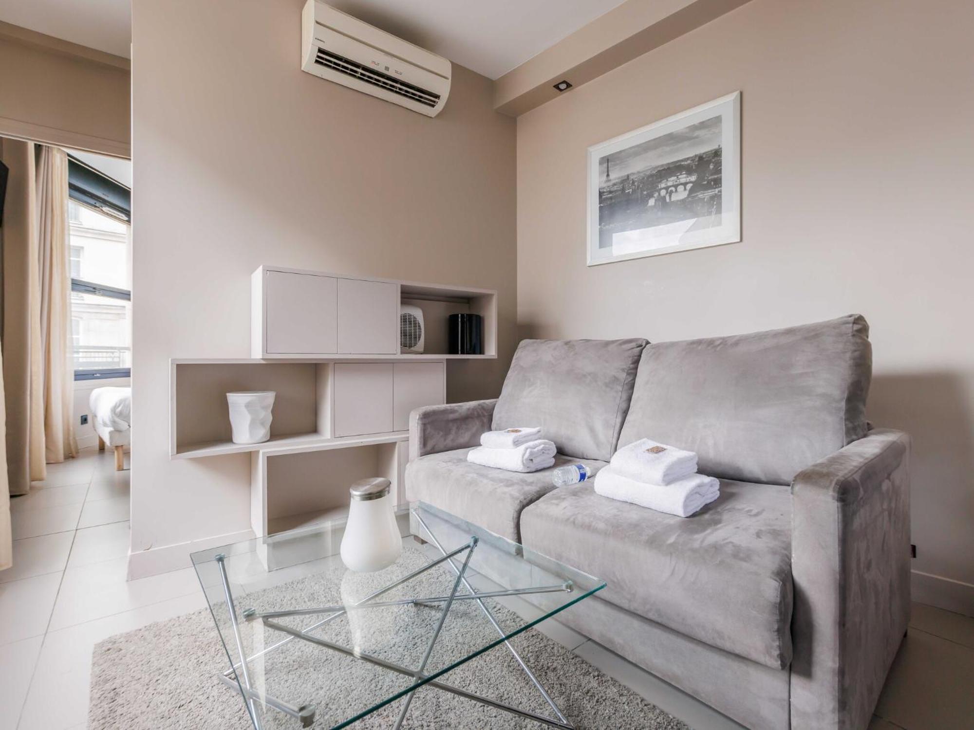 Appartement Magnificent - 1br 4p - Saint-lazare Paris
